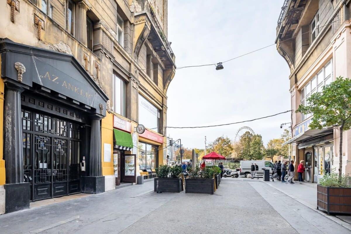 Bright & Large Apartment At Top Location Budapest Bagian luar foto